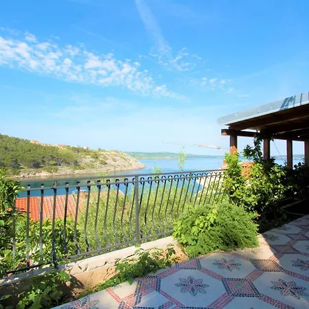 Apartament Mali Dvor Novigrad
