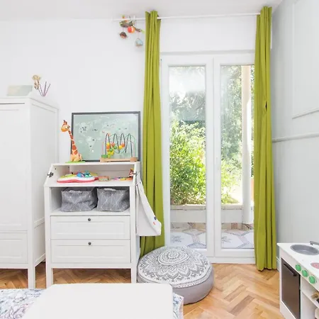 Mali Dvor Novigrad Novigrad (Dalmatia)
