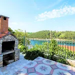 Appartement Mali Dvor Novigrad