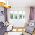 Mali Dvor Novigrad Novigrad (Dalmatia)