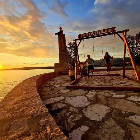 Mali Dvor Novigrad Novigrad (Dalmatia)