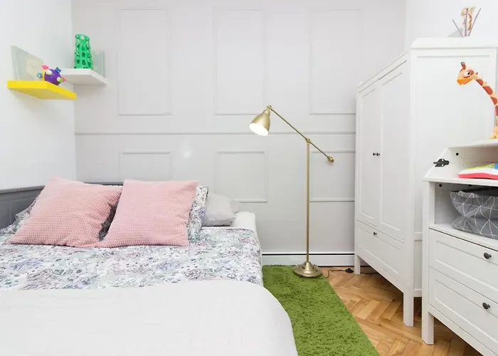 Mali Dvor Novigrad Apartman *