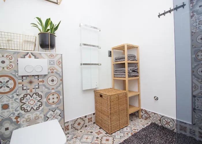 Mali Dvor Novigrad Apartman